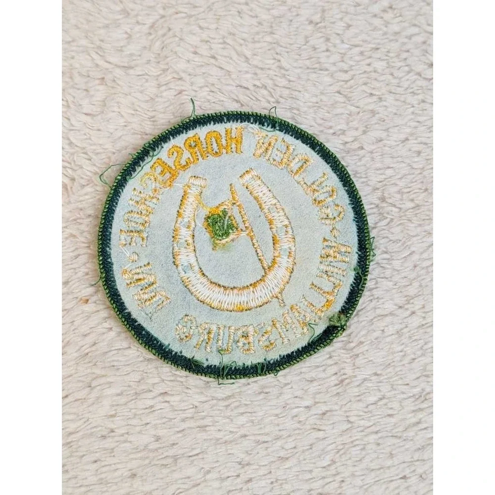 Golden Horseshoe Inn Williamsburg Embroidered‎ Patch Sew On Souvenir